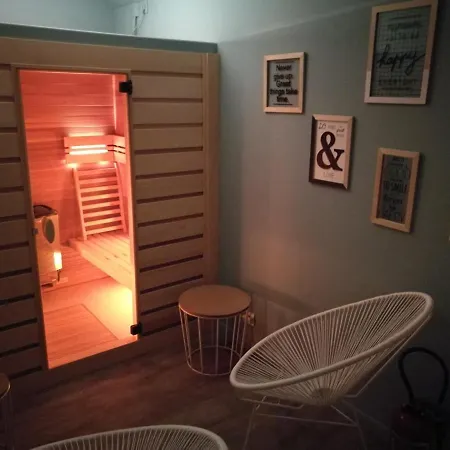 Au-dela Du Bojador Bed & Breakfast Besancon